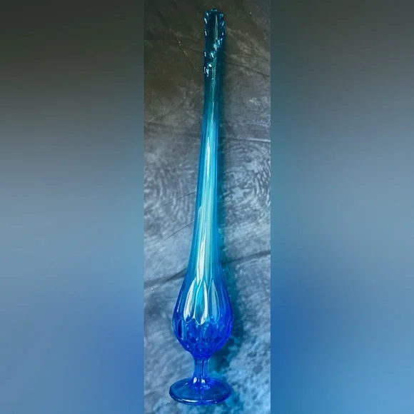 Fenton Sapphire Blue Ombré MCM Thumbprint Swung Vase - Picture 7 of 9